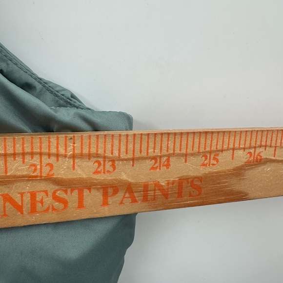 OLD NAVY LX2 boxy woman puffer gorpcore cropped athleisure activewear vest - Picture 12 of 13